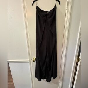 Flowy Express classy dressy black jumpsuit romper size medium